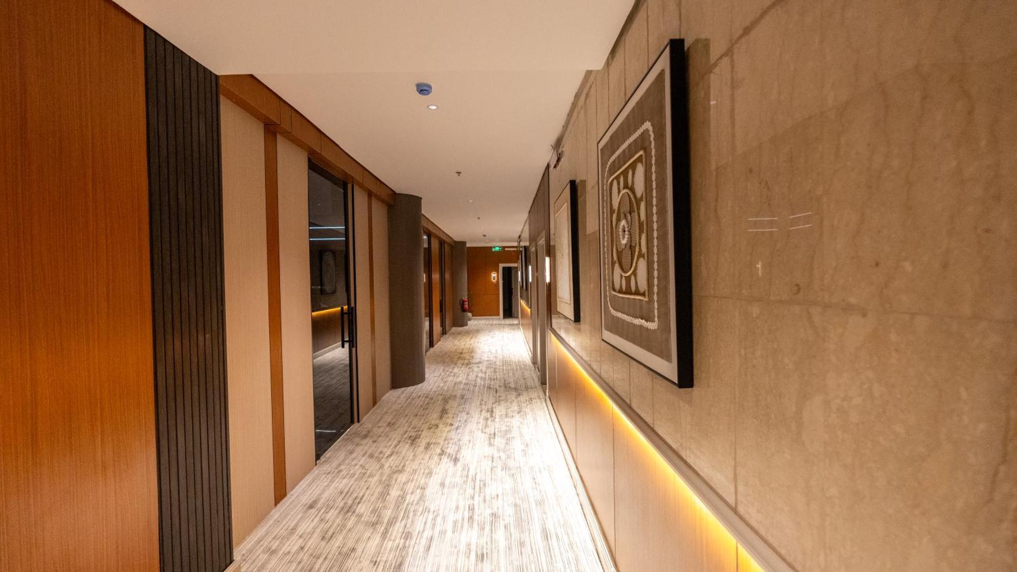 Brzeen Hotel Riadh Exterior foto